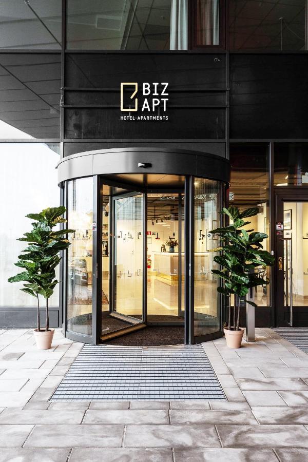 Biz Apartment Bromma Stockholm Buitenkant foto